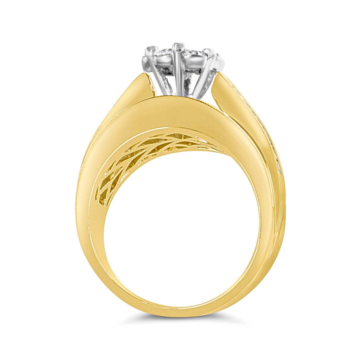 Anillo de compromiso de oro amarillo de 14 K con diamante en racimo y diseño de chevrón engastado en canal de 2-1/3 quilates (color H-I, claridad SI1-SI2) - Talla 7