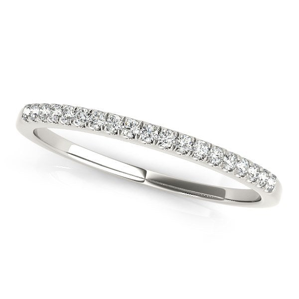 Anillo de boda de oro blanco de 14k con diamantes engastados en pavé festoneado (1/8 quilates de peso total)