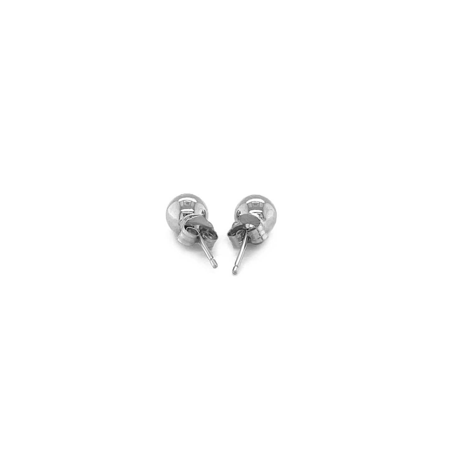 Pendientes de botón redondos clásicos de oro blanco de 14k (5.0 mm)