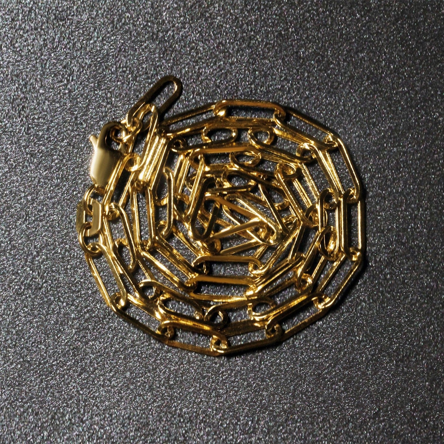 Cadena de eslabones de oro amarillo de 14 quilates (3,3 mm)
