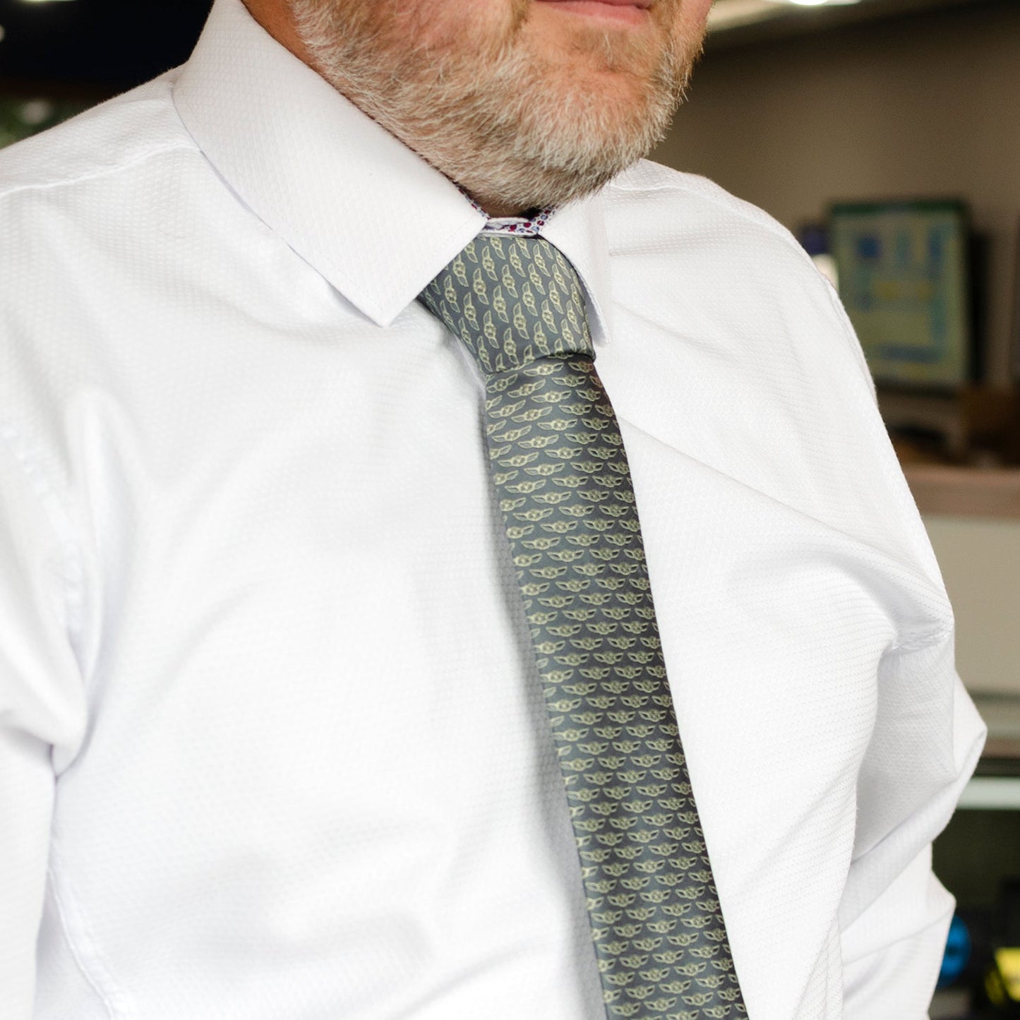 Corbata gris de Grogu de Star Wars