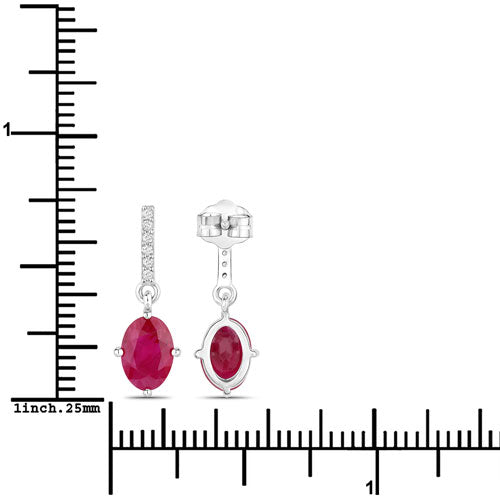 Pendientes de oro blanco de 14 quilates con rubí genuino de 1,75 quilates y diamantes blancos