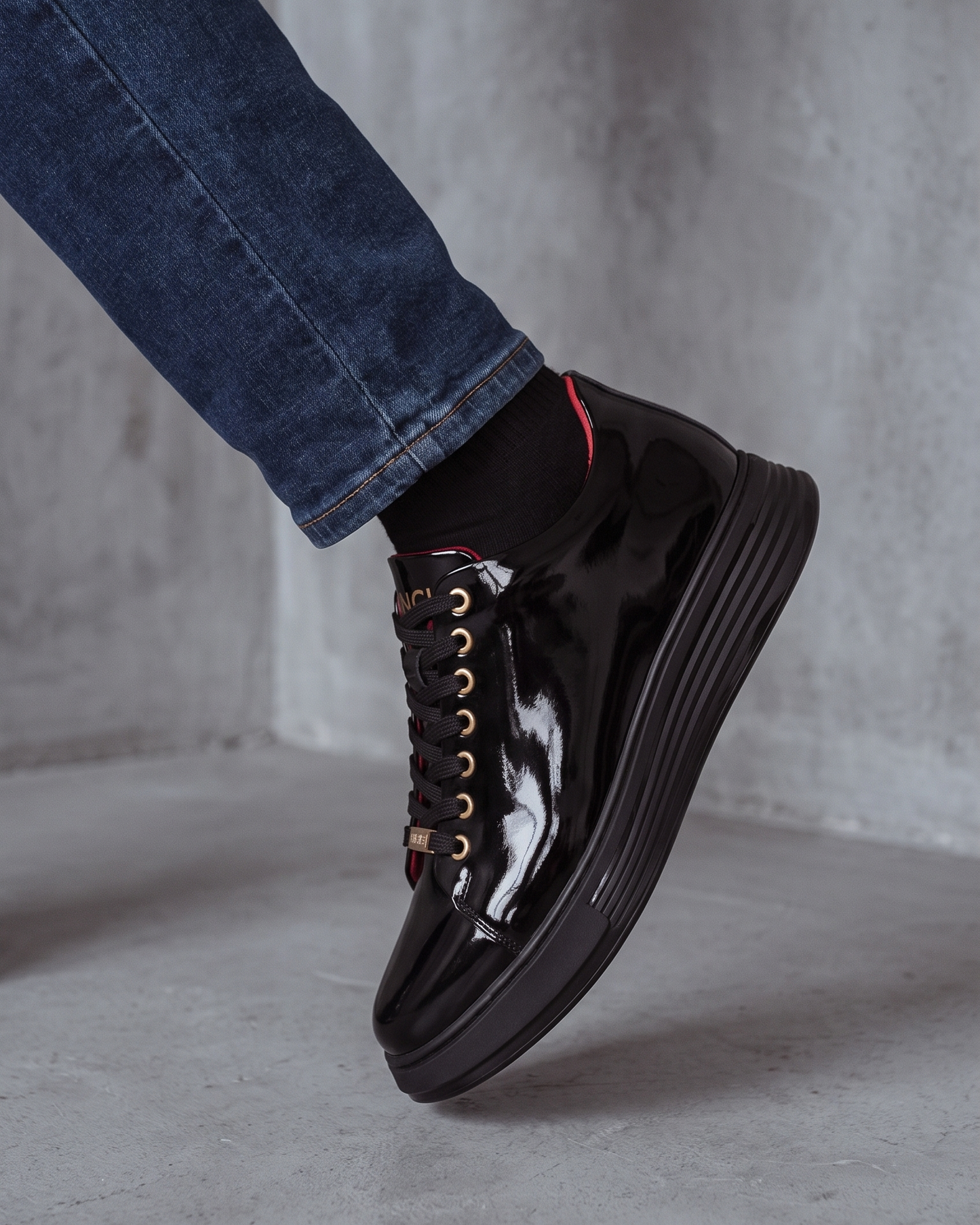 The Peklin Patent Black Leather Men Sneaker