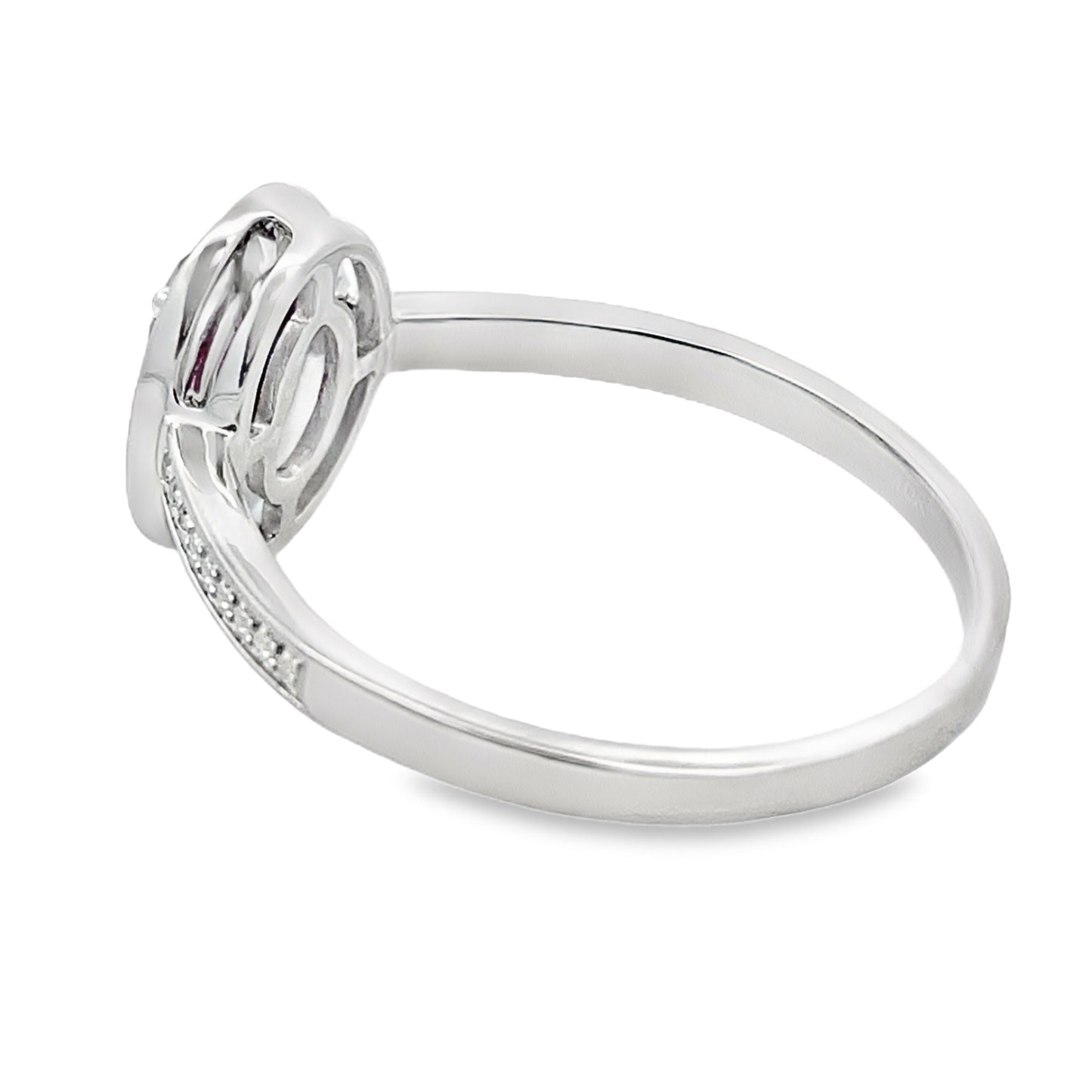 Anillo de granate y diamante de 0,62 ct en oro blanco de 10 kt