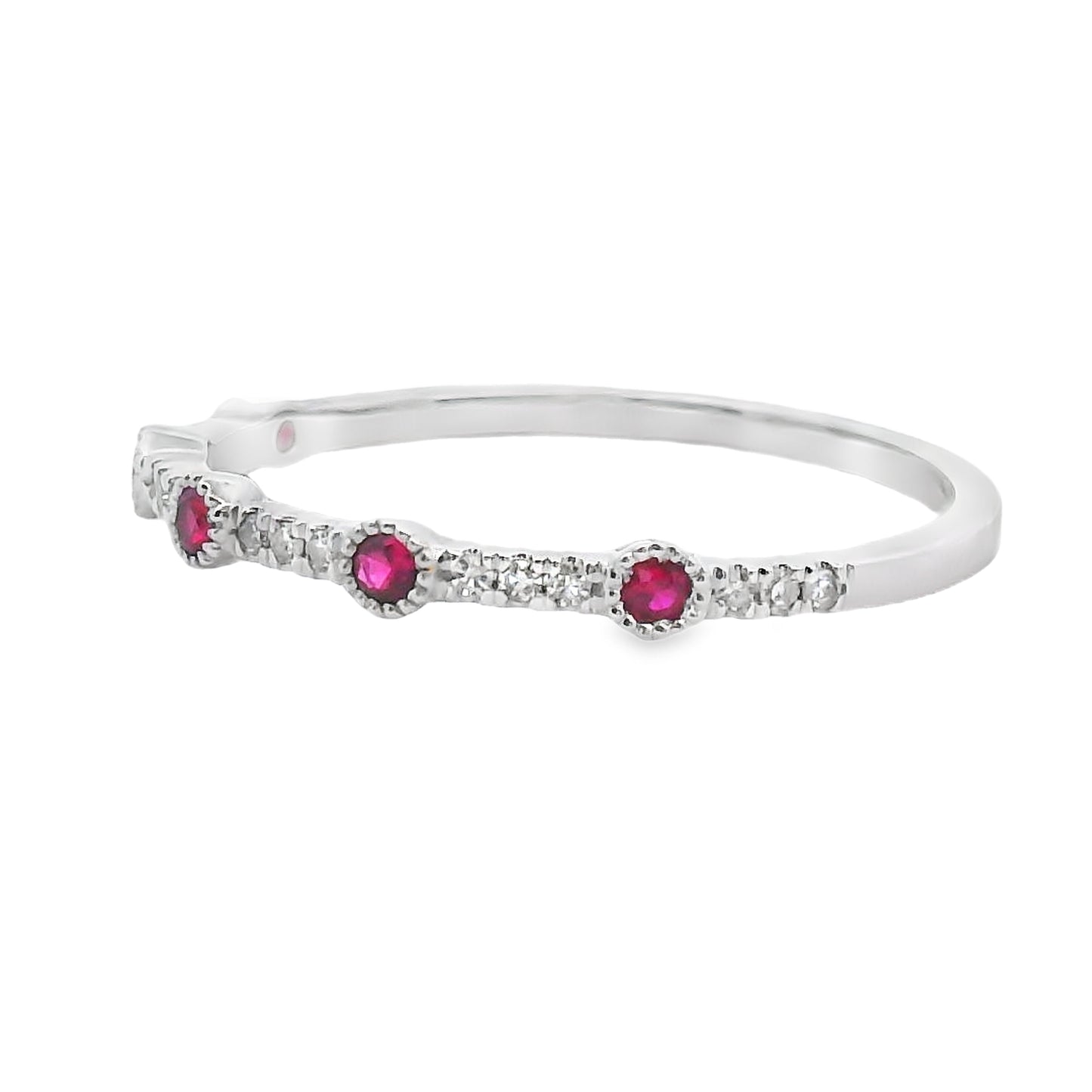 Anillo apilable de diamantes y rubíes de .16ct, oro blanco de 14kt
