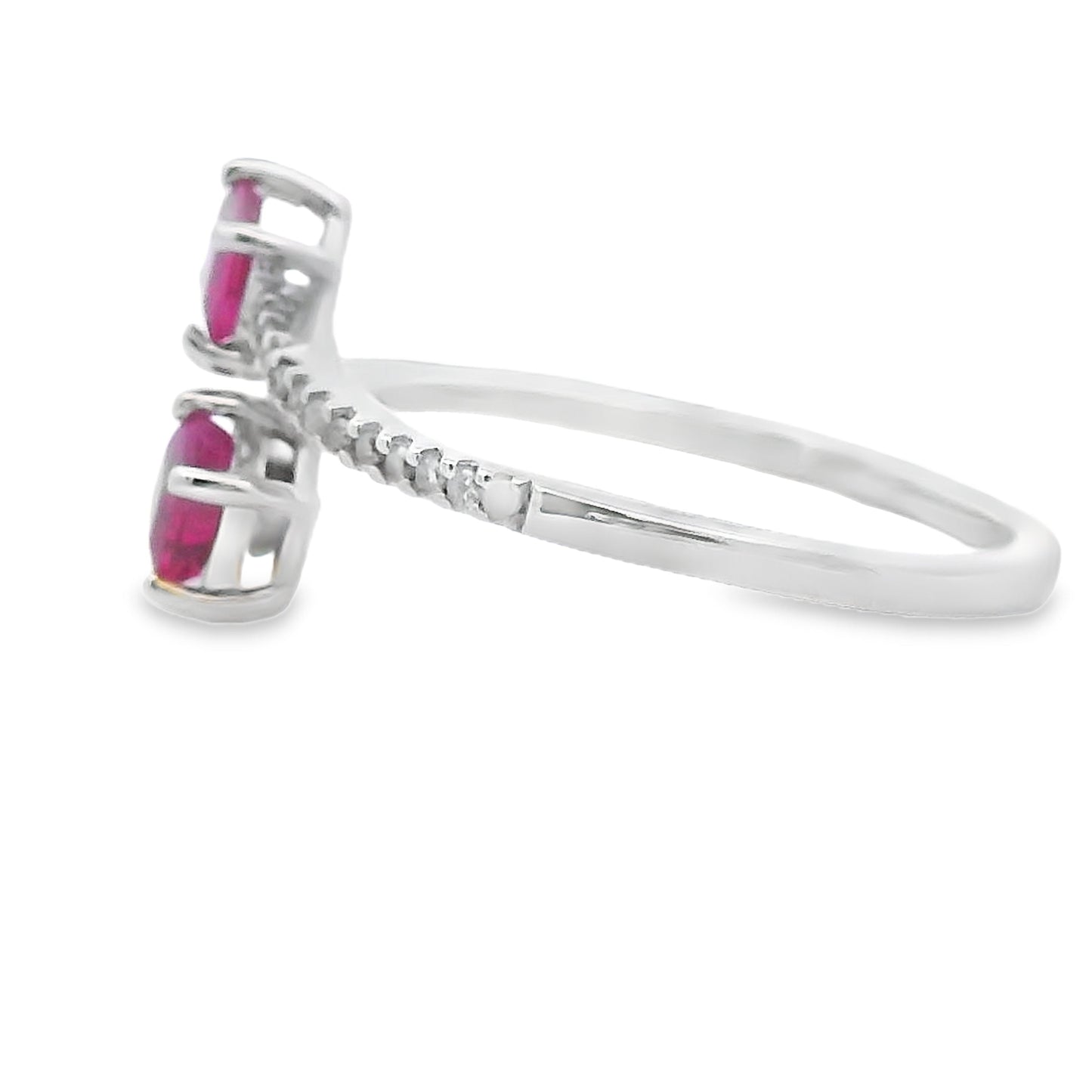 Anillo de rubí y diamante de 0,57 ct, oro blanco de 14 K