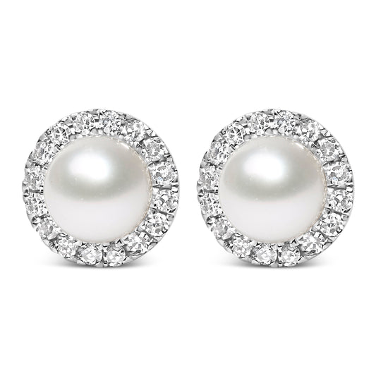 Pendientes de botón halo de oro blanco de 10K con perlas cultivadas de agua dulce de 4,5 mm y diamantes de 1/7 Cttw (color I-J, claridad I1-I2)
