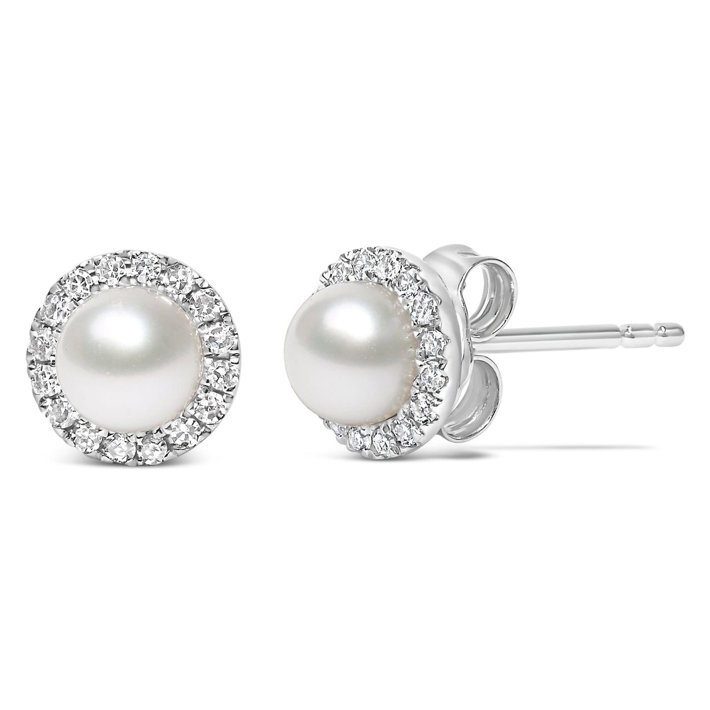Pendientes de botón halo de oro blanco de 10K con perlas cultivadas de agua dulce de 4,5 mm y diamantes de 1/7 Cttw (color I-J, claridad I1-I2)