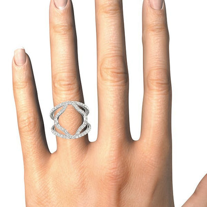 Anillo de banda doble estilo flor de diamante en oro blanco de 14k (5/8 cttw)