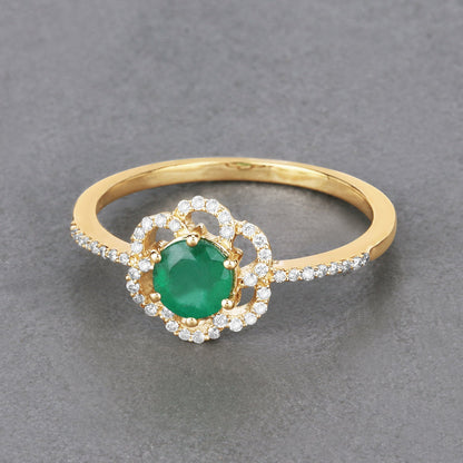 Anillo de oro amarillo de 14 quilates con esmeralda zambiana genuina de 0,55 quilates y diamante blanco