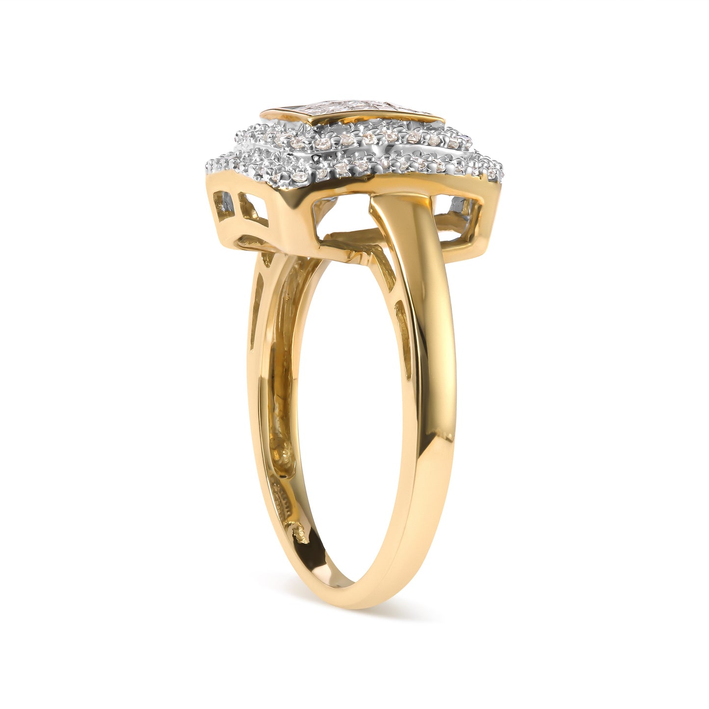 Anillo en oro amarillo de 10 qt con cabeza compuesta de diamantes redondos y talla princesa de 1/2 quilate en total y halo (color H-I, claridad SI1-SI2) - Talla 7