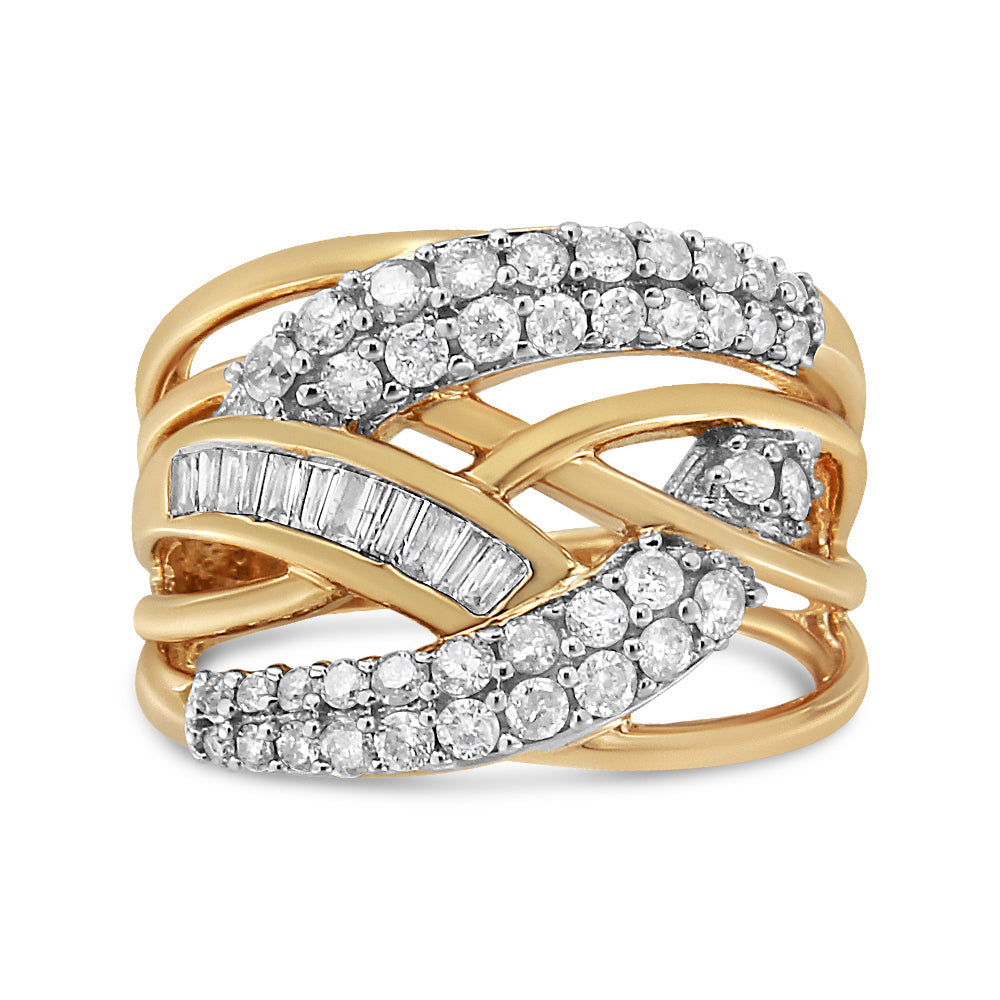 Anillo de cóctel entrelazado de oro amarillo y blanco de 10K con diamantes redondos y talla baguette de 1.0 quilates (Color I-J, Claridad I2-I3) - Talla 7
