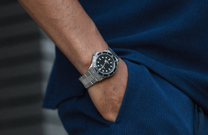 Men's 40mm Black Dial Sport Bezel Stainless Steel Bracelet Watch