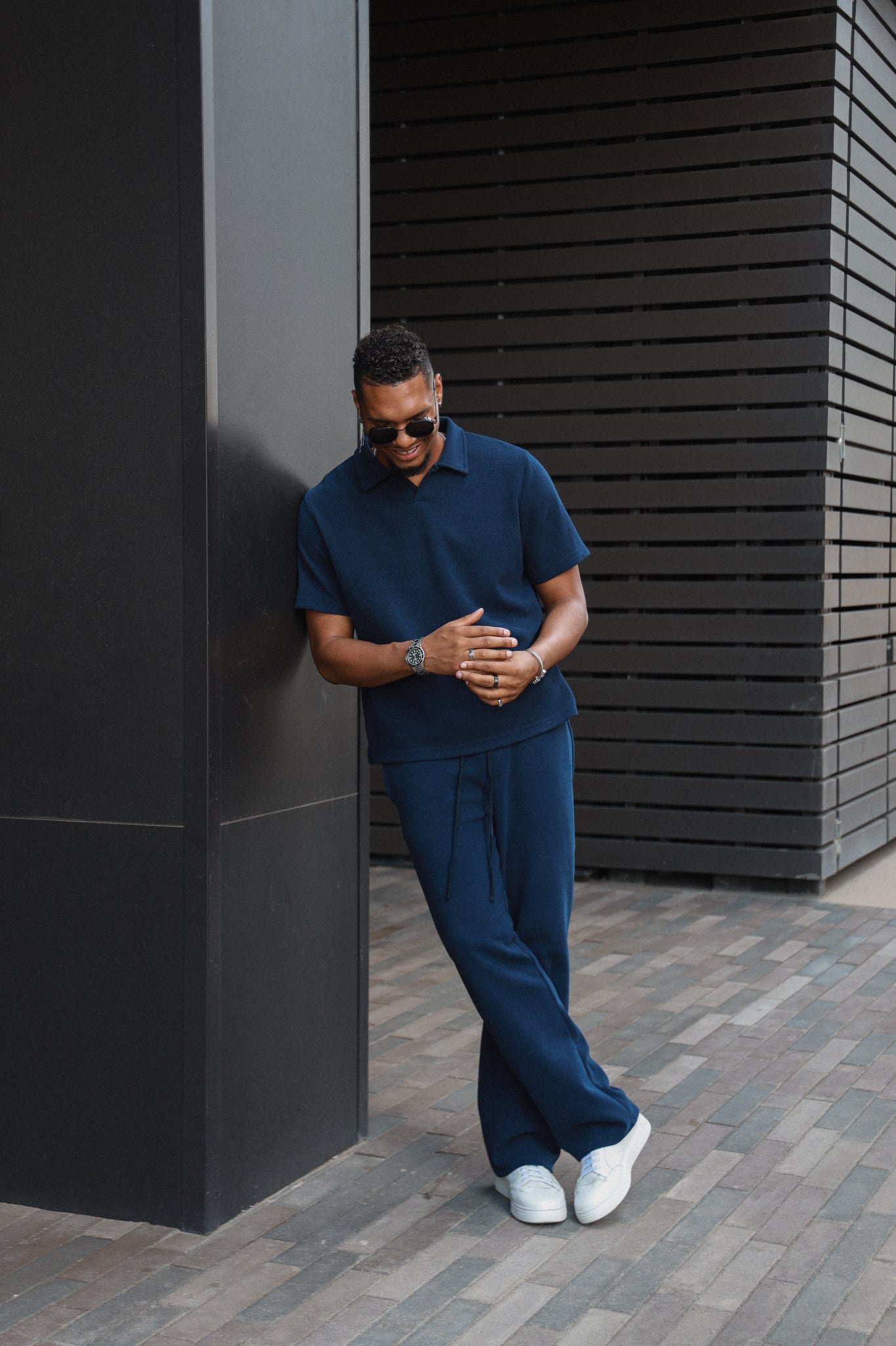 Men's 40mm Black Dial Sport Bezel Stainless Steel Bracelet Watch