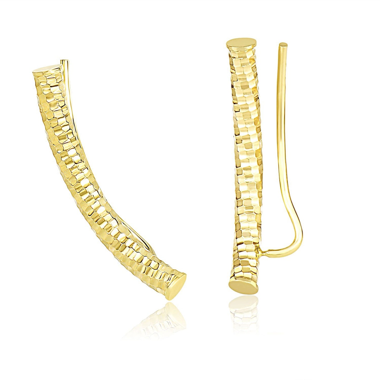 Pendientes de tubo curvo de oro amarillo de 14k con cortes de diamante