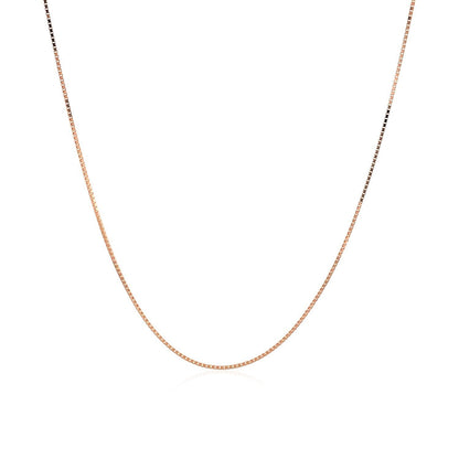 Cadena clásica de oro rosa de 18k (0,60 mm)