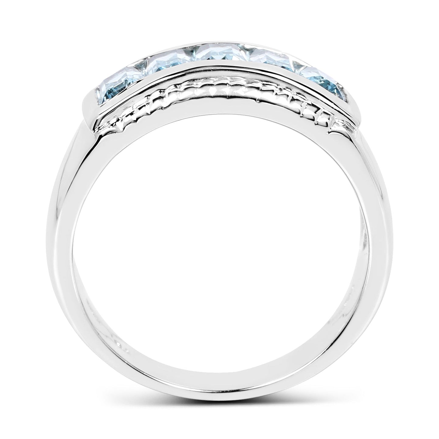 Anillo de plata de ley .925 con topacio azul genuino de 1.75 quilates