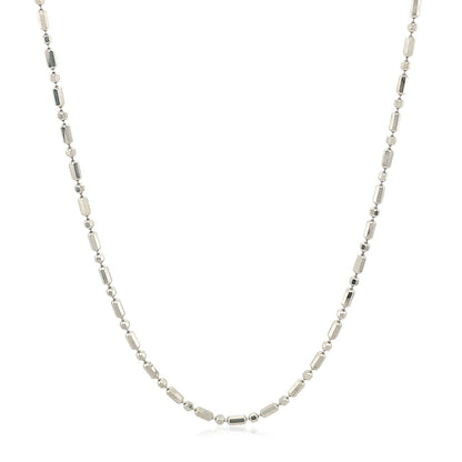 Cadena de cuentas alternas con corte de diamante de oro blanco de 14k y 1,5 mm