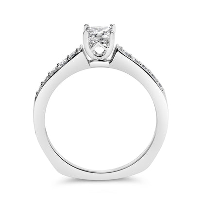 Anillo de compromiso de oro blanco de 14 quilates con diamantes de talla princesa de 1/2 quilate en total (color G-H, claridad VS2-SI1) - Talla 7