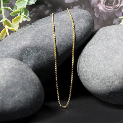 Cadena de oro amarillo de 14k tipo caja redonda de 1,35 mm