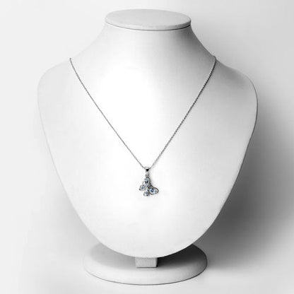 Colgante de plata de ley .925 con topacio azul genuino de 0.78 quilates