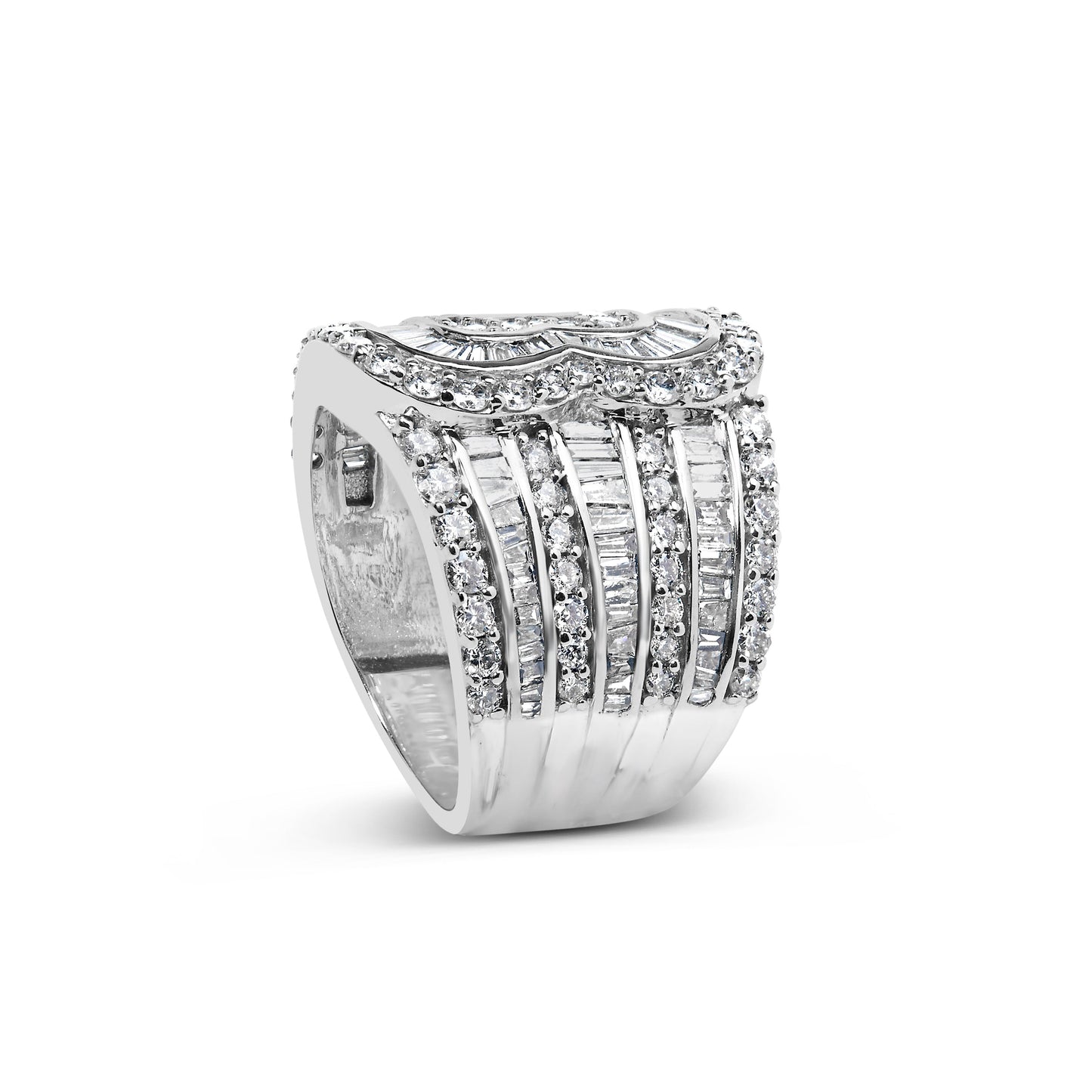 Anillo tipo bypass multihilera de oro blanco de 10K con diamantes redondos y de talla baguette de 2 1/2 ct. (color J-K, claridad I2-I3) - Talla de anillo 7