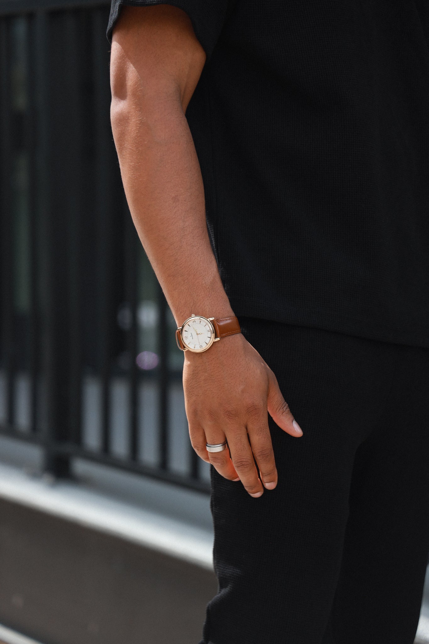 Men 38mm Gold Retro Design Calf Skin Leather Strap watch