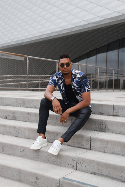 Men's Modern 35x35mm Square Watch with Metal Case and Leather Band