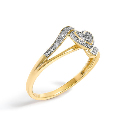 Anillo de promesa en oro amarillo de 10K con acento de diamante y corazón de filigrana (color I-J, claridad I3) - Talla 7