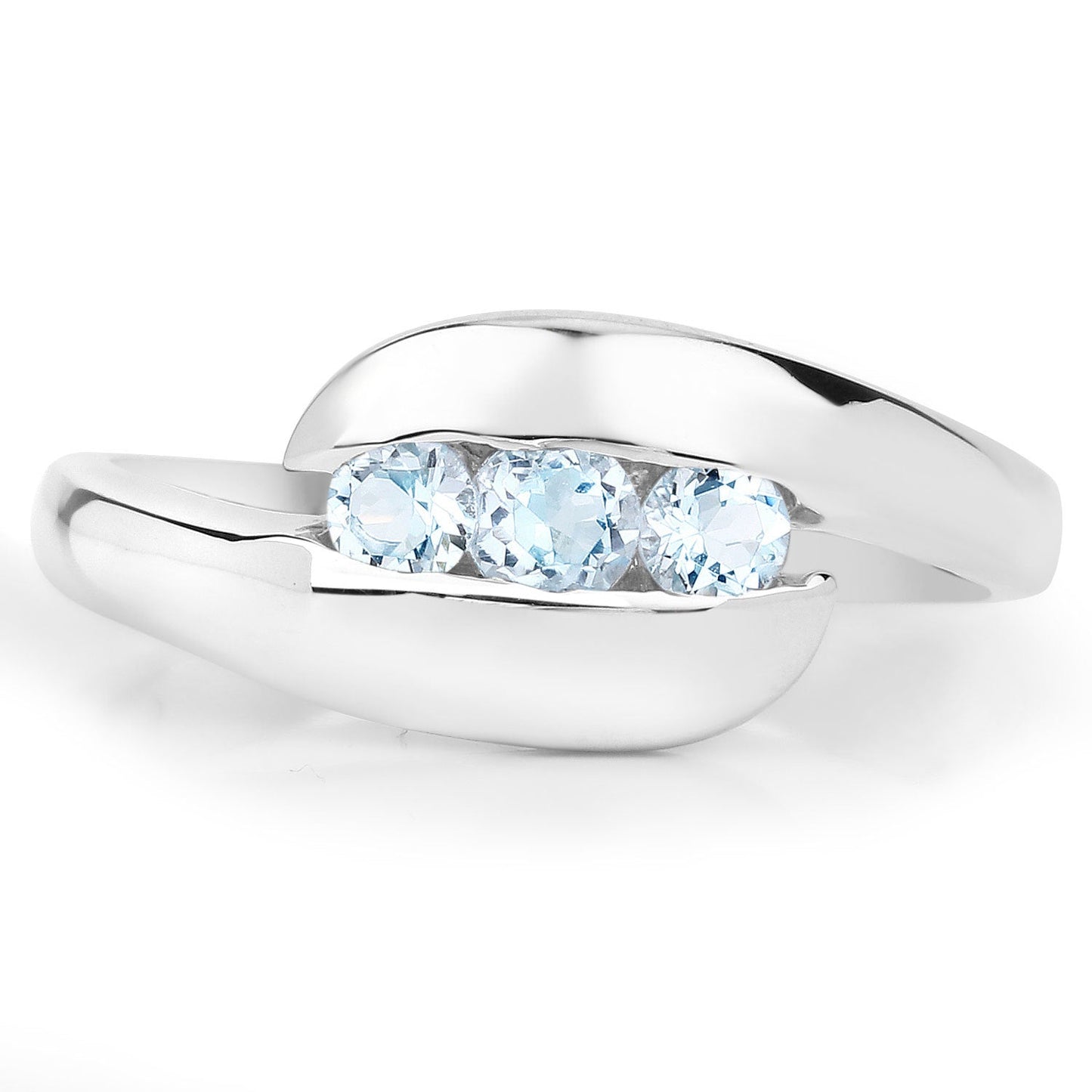 Anillo de plata esterlina .925 con topacio azul genuino de 0.74 quilates