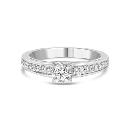 Anillo de compromiso solitario de oro blanco de 14 quilates con diamantes de 1/2 quilate engarzados en pavé (color G-H, claridad VS2-SI1) - Talla 7