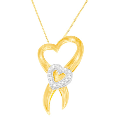 Collar con colgante de corazón de oro de dos tonos de 10K con diamantes de 1/10 cttw (H-I, I1-I2)