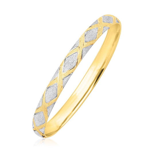 Brazalete de oro bicolor de 10k con motivo de diamante geométrico