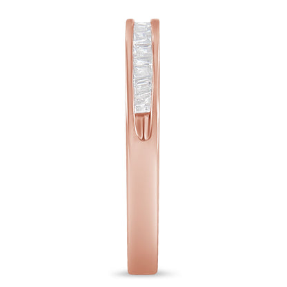 Anillo de banda apilable con diamantes engastados en canal de oro rosa de 10K sobre plata de ley .925 de 1/5 Cttw (color H-I, claridad I1-I2) - Talla 6 3/4