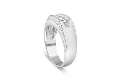 Anillo de banda para hombre de plata esterlina .925 con 3 diamantes engastados en canal de 1/3 Cttw (color I-J, claridad I3) - Talla 10