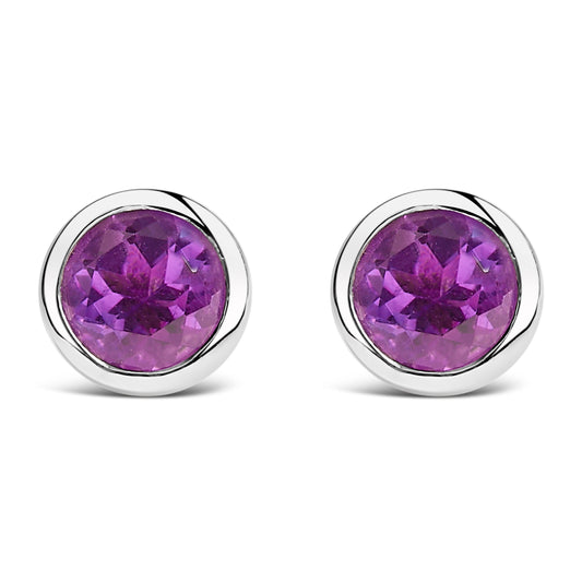 Aretes de plata de ley 925 con amatista morada creada y engaste de 6 mm