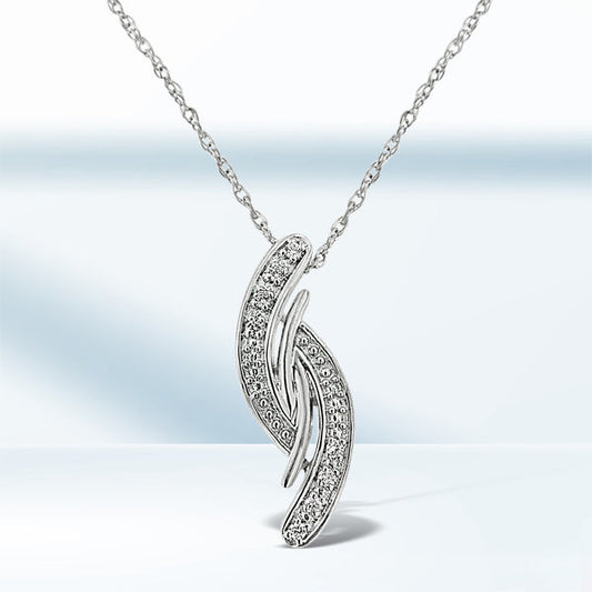 Collar con colgante curvo de plata de ley .925 con acentos de diamante de 18" (color I-J, claridad I3)