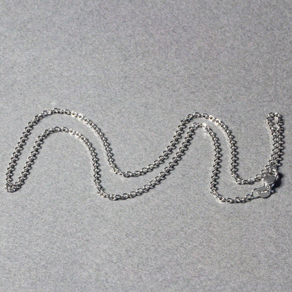 Cadena de eslabones de cable con corte de diamante de oro blanco de 14k y 1,5 mm