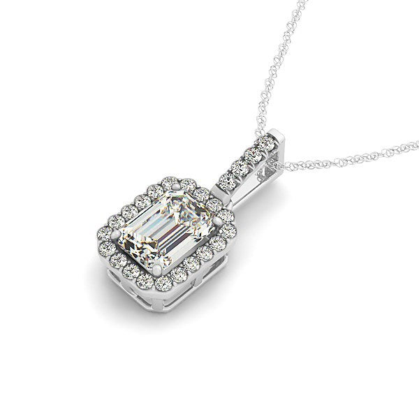 Colgante de halo con diamante central esmeralda en oro blanco de 14k (1 1/5 quilates en total)