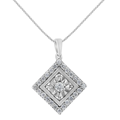 Collar con colgante cuadrado de oro blanco de 10 qt con diamantes de 1/2 TCW (color I-J, claridad I2-I3)