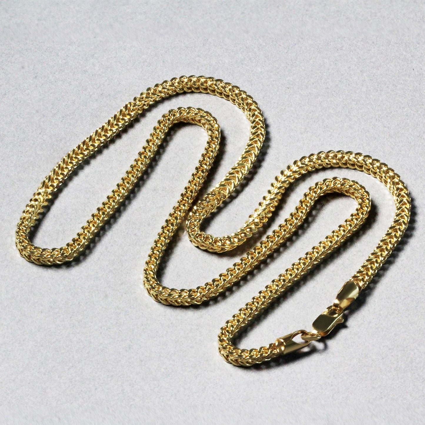 Cadena de espiga de oro amarillo de 14k ligera (3.20 mm)