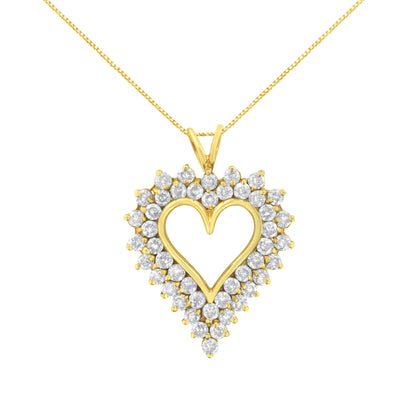 Collar con colgante en forma de corazón de racimo de diamantes redondos de oro amarillo de 14K y plata esterlina .925 de 4 quilates (Color K-L, Claridad I1-I2)