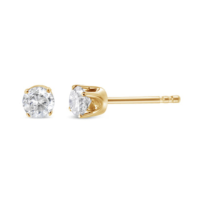 Pendientes de solitario con diamantes redondos de oro amarillo de 14K, 1/2 quilate en total (color O-P, claridad SI2-I1)