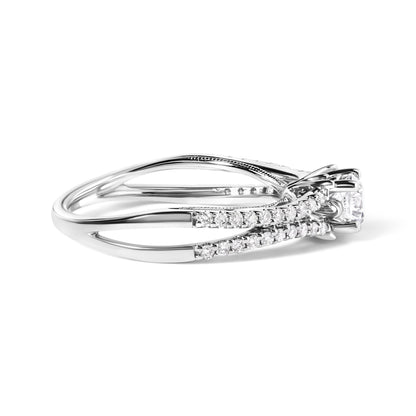 Anillo de compromiso con vástago dividido de oro blanco de 14 quilates con diamantes de 5/8 quilates (color G-H, claridad VS2-SI1) - Talla 7