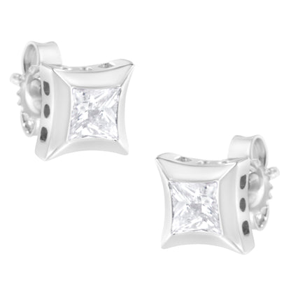 Pendientes de tuerca de oro blanco de 10K con diamantes de talla princesa de 1/2 quilate engarzados invisibles (color H-I, claridad SI2-I1)
