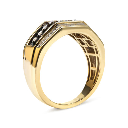 Anillo de hombre chapado en oro amarillo de 14K sobre plata de ley .925 con diamantes blancos y negros tratados de 1 1/2 quilates (color I-J, claridad I2-I3) - Talla 10