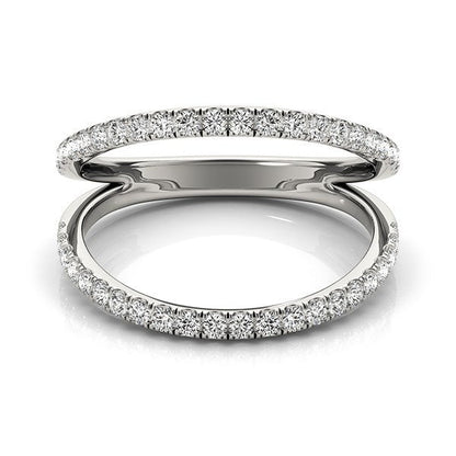 Anillo de oro blanco de 14k con banda dividida de diamantes (1/4 quilate total)