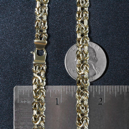 Gargantilla de cadena de oro amarillo de 14k con motivo bizantino