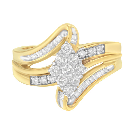 Anillo de cóctel de oro amarillo de 10 quilates con racimo de diamantes de 1/2 quilate (claridad J-K, color I1-I2) - Talla 7