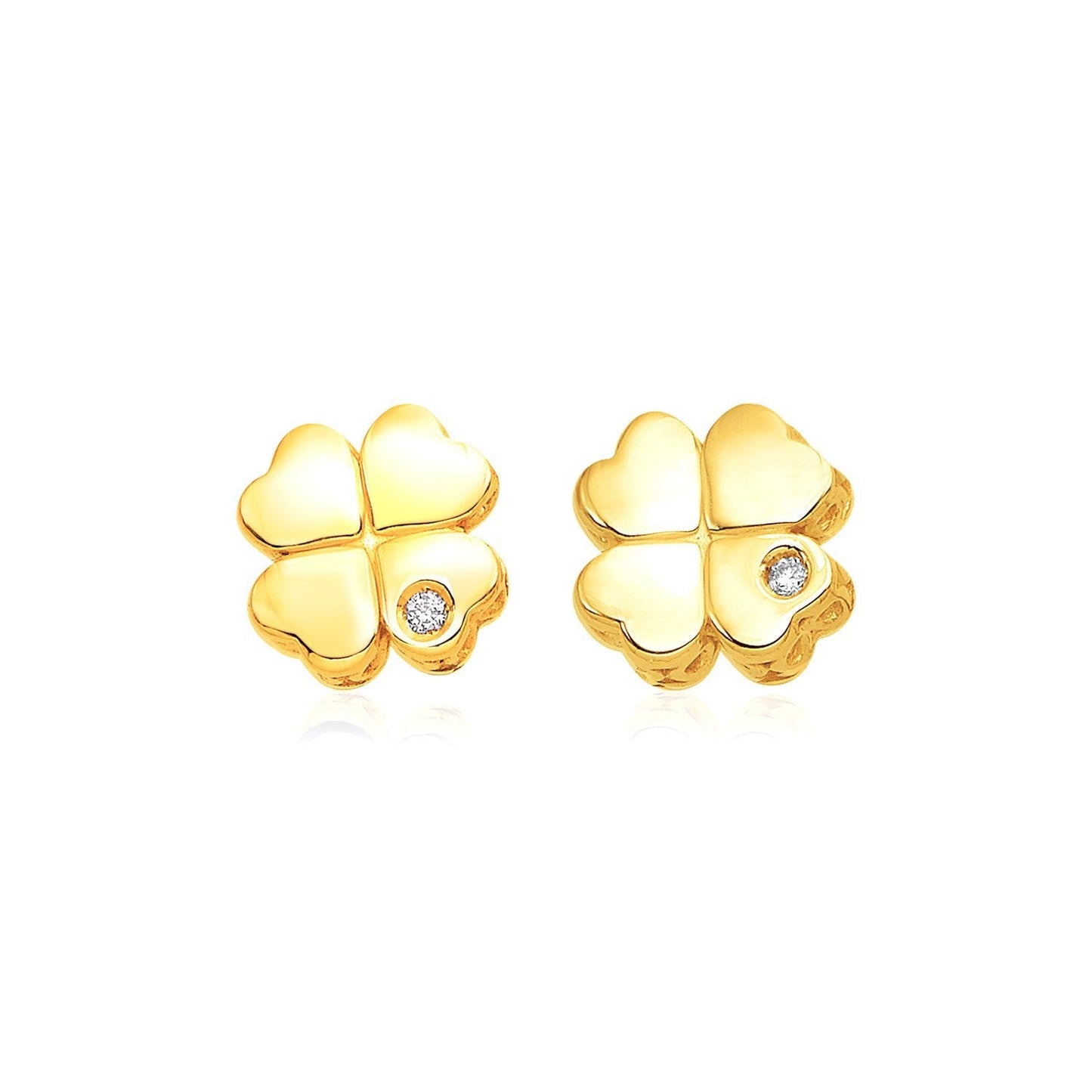 Pendientes de trébol de cuatro hojas pulidos de oro amarillo de 14k con diamantes